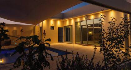 Private Oasis in Barka ~ Gardens & pools