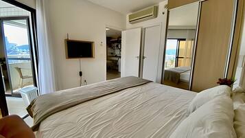 Deluxe Apartment, Balcony, Beach View | WiFi (free)
