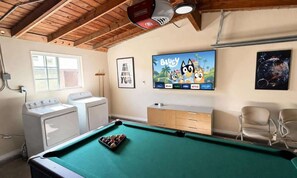 Spielezimmer