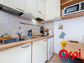 Private kitchen - Charming studio in Menton center - 2 guests (Menton)