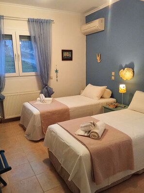 3 chambres, fer et planche à repasser, Wi-Fi gratuit, draps fournis