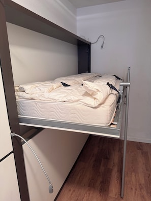 2 Schlafzimmer, Bügeleisen/Bügelbrett, Internetzugang, Bettwäsche