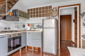 Private kitchen - Corso Venezia: Comfort and Relaxation in the Center of Milan (Milano)