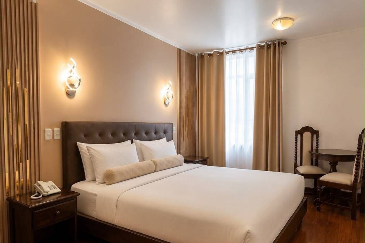 Basic Double or Twin Room | In-room safe, WiFi (free), bed sheets