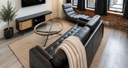 Boutique Suite in Historic Downtown Renfrew