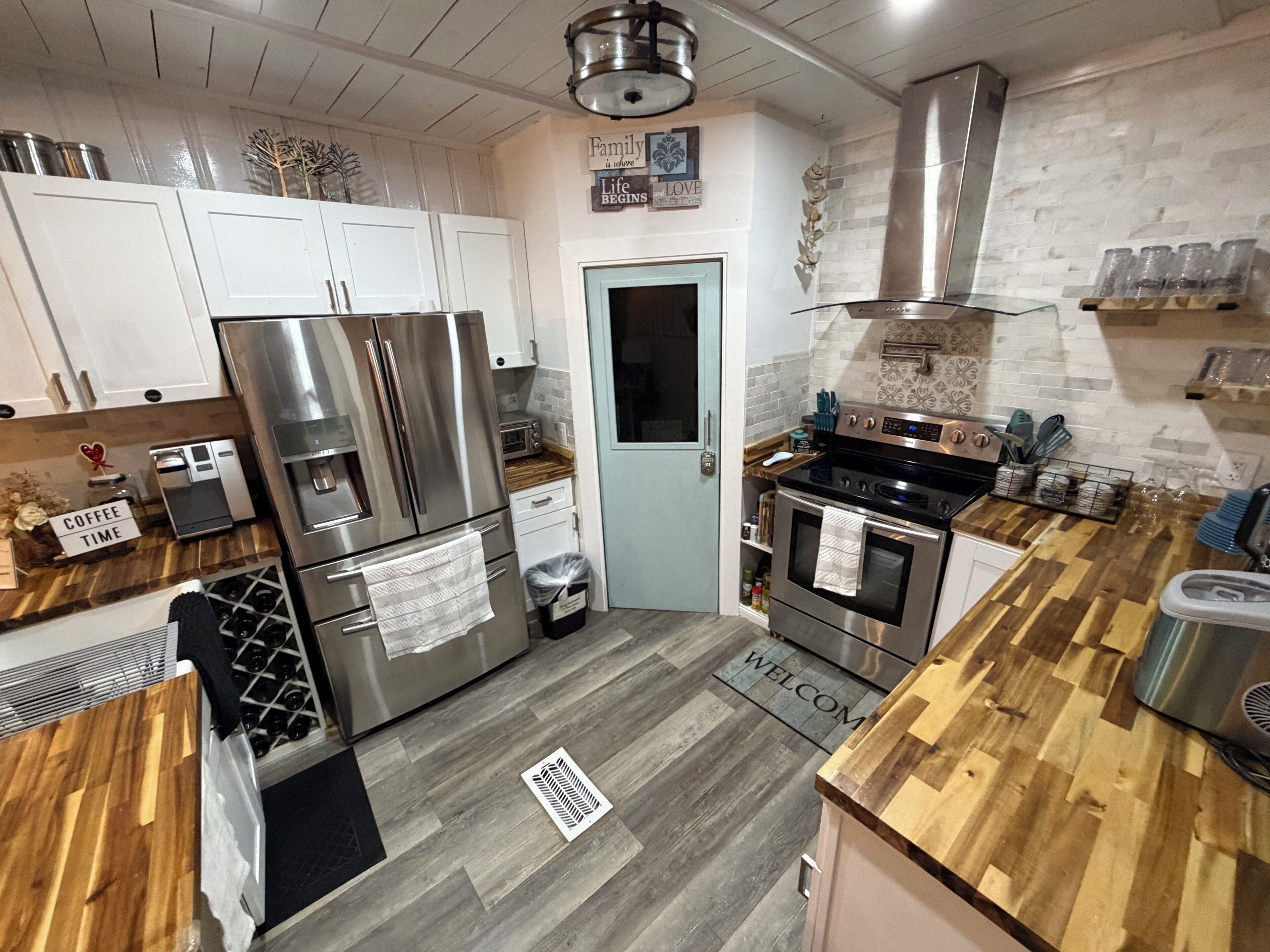 Private kitchen