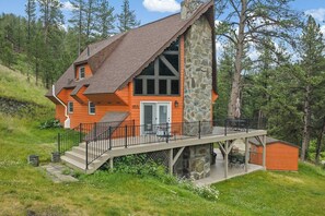 Exterior - Stone Throw- Near Creek- Unique- Great Location (Hill City)