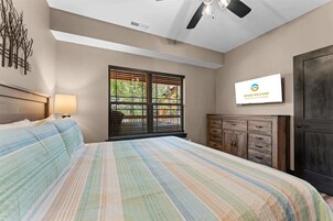 Cabin, Multiple Beds, Mountain View (8 Tall Oaks)