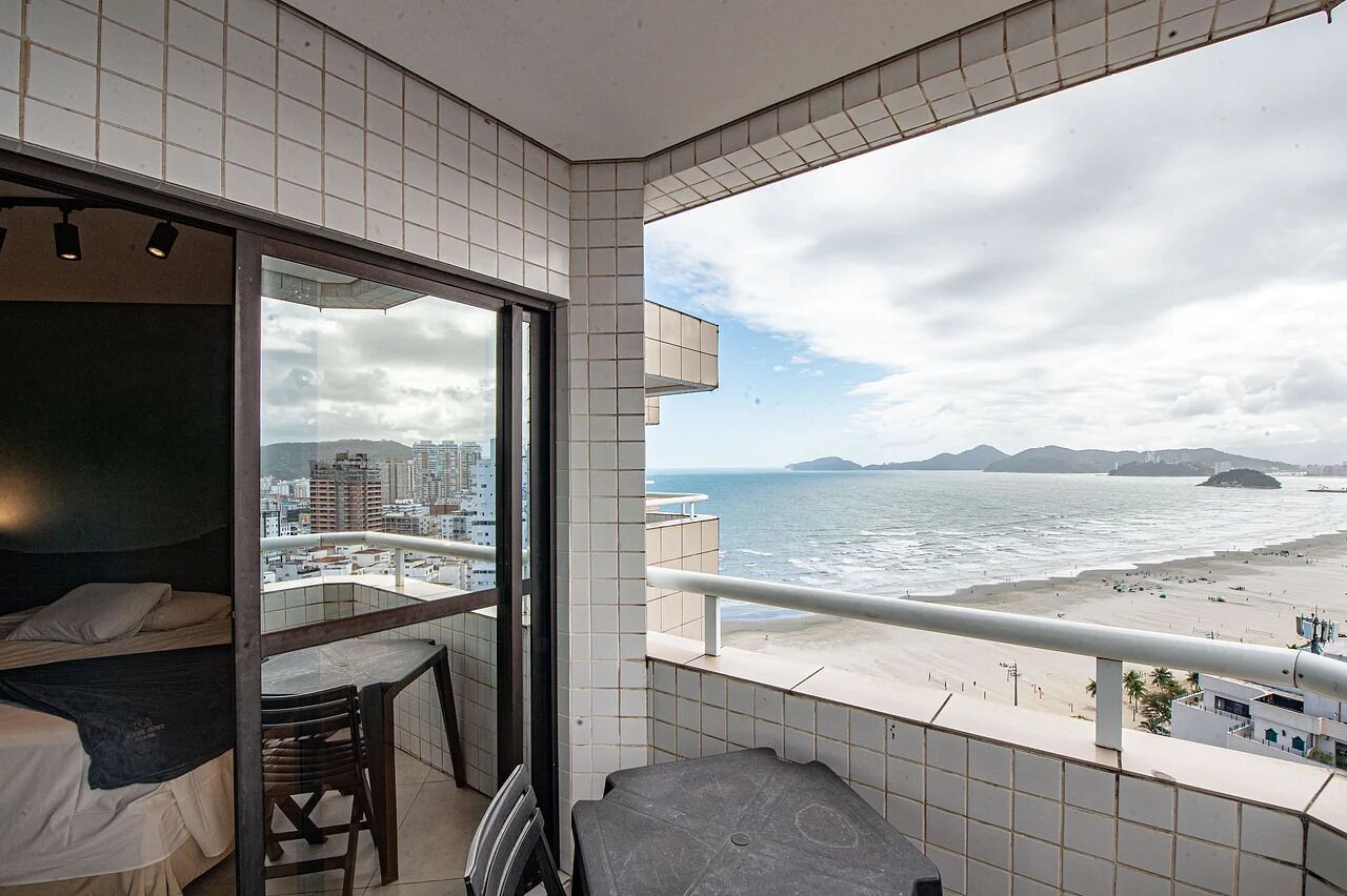 Deluxe Apartment, Balcony, Beach View | Outdoor dining