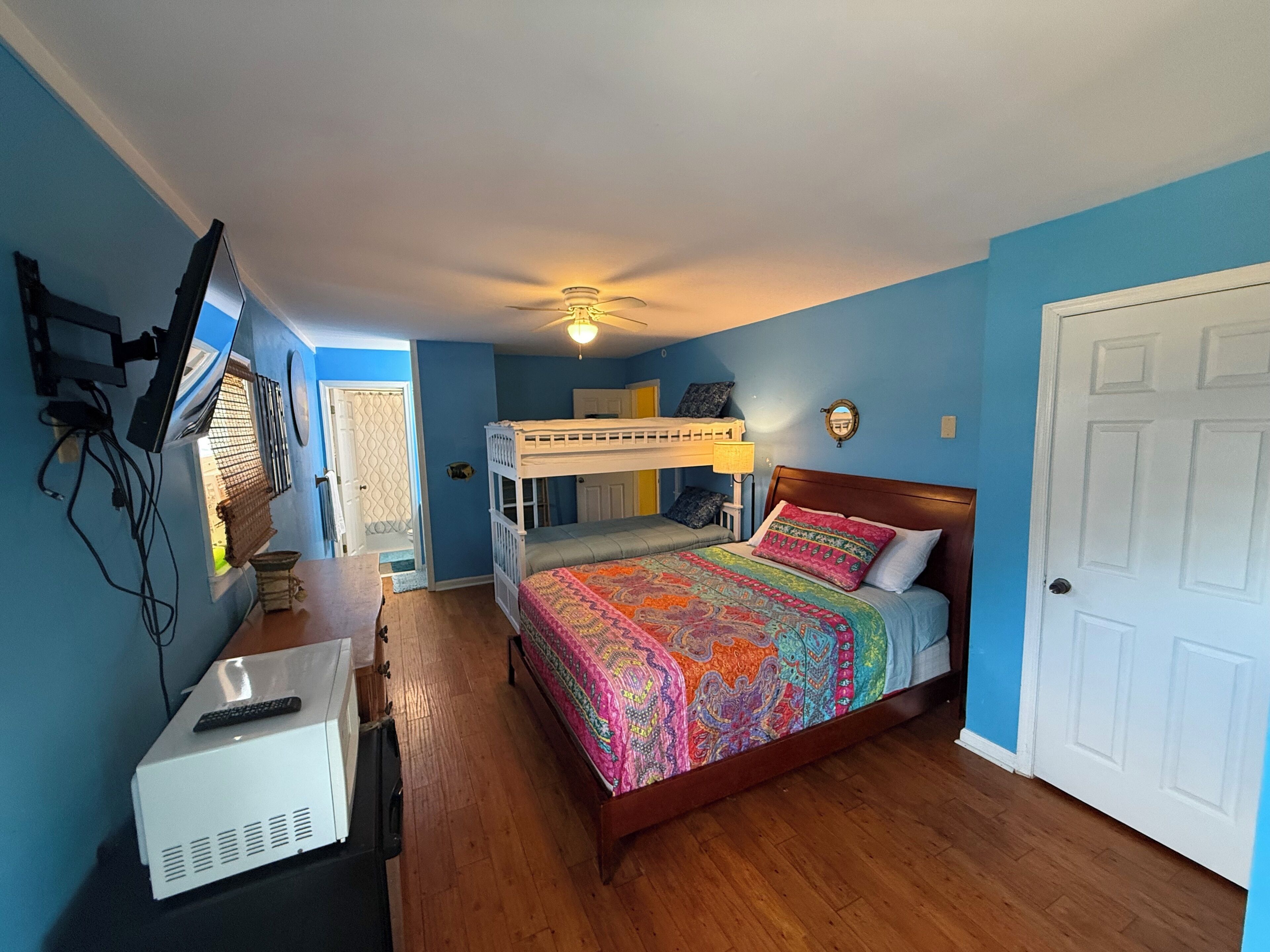 5 chambres, accès Internet, draps fournis