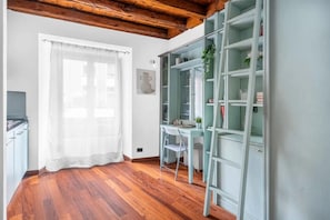 Interior - MOS29 • Luxurious Apartment • Near the Duomo (Milano)
