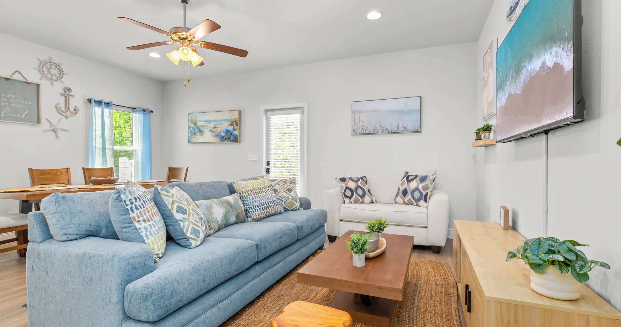 Townhome, Multiple Beds, Kitchen, Garden View (Pointe of Paradise) | Living area