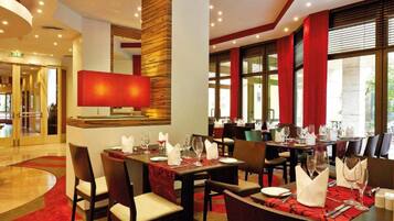 House | Dining