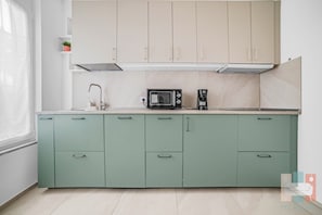 Private kitchen - ZU12/4 Spacious and bright apartment in Milan (Milano)