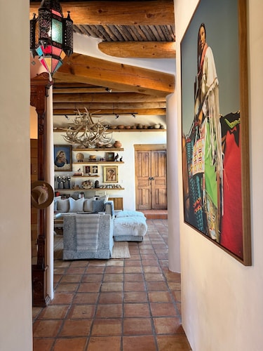 Hacienda Coco: An Artful, Dog-Friendly Retreat Near the Opera, Plaza and Tesuque