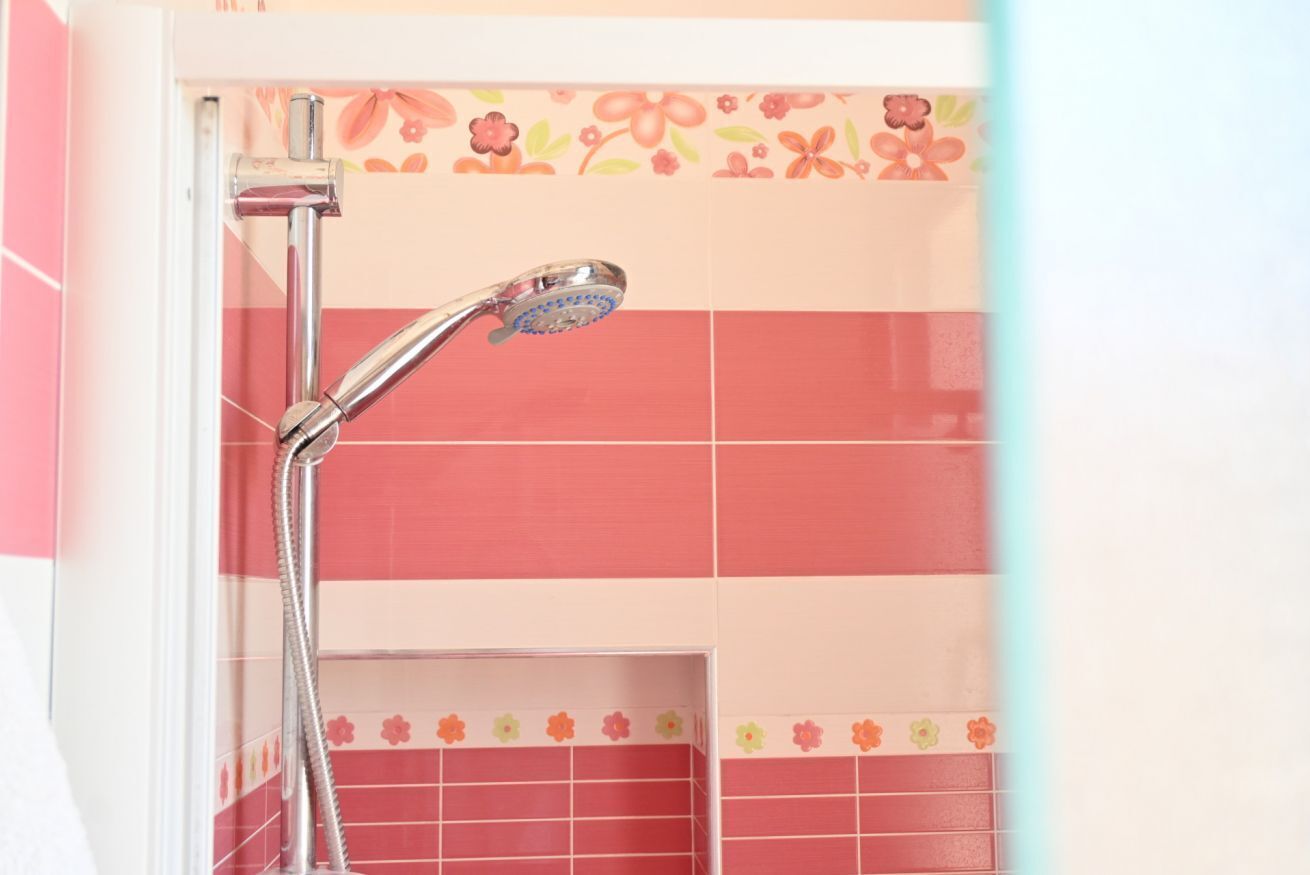 Doccia, bidet, asciugamani