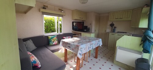 Mobile Home for Rent Near the Ocean