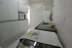 Departamento Deluxe, balcón, vista a la playa | Cocina privada