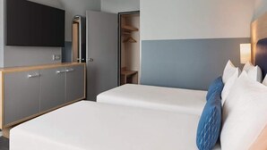 Unclassified image, 5 of 46, button - 2 Person Holiday Park Home in Kelsterbach (Kelsterbach)