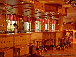 Casa | Bar (en el alojamiento)