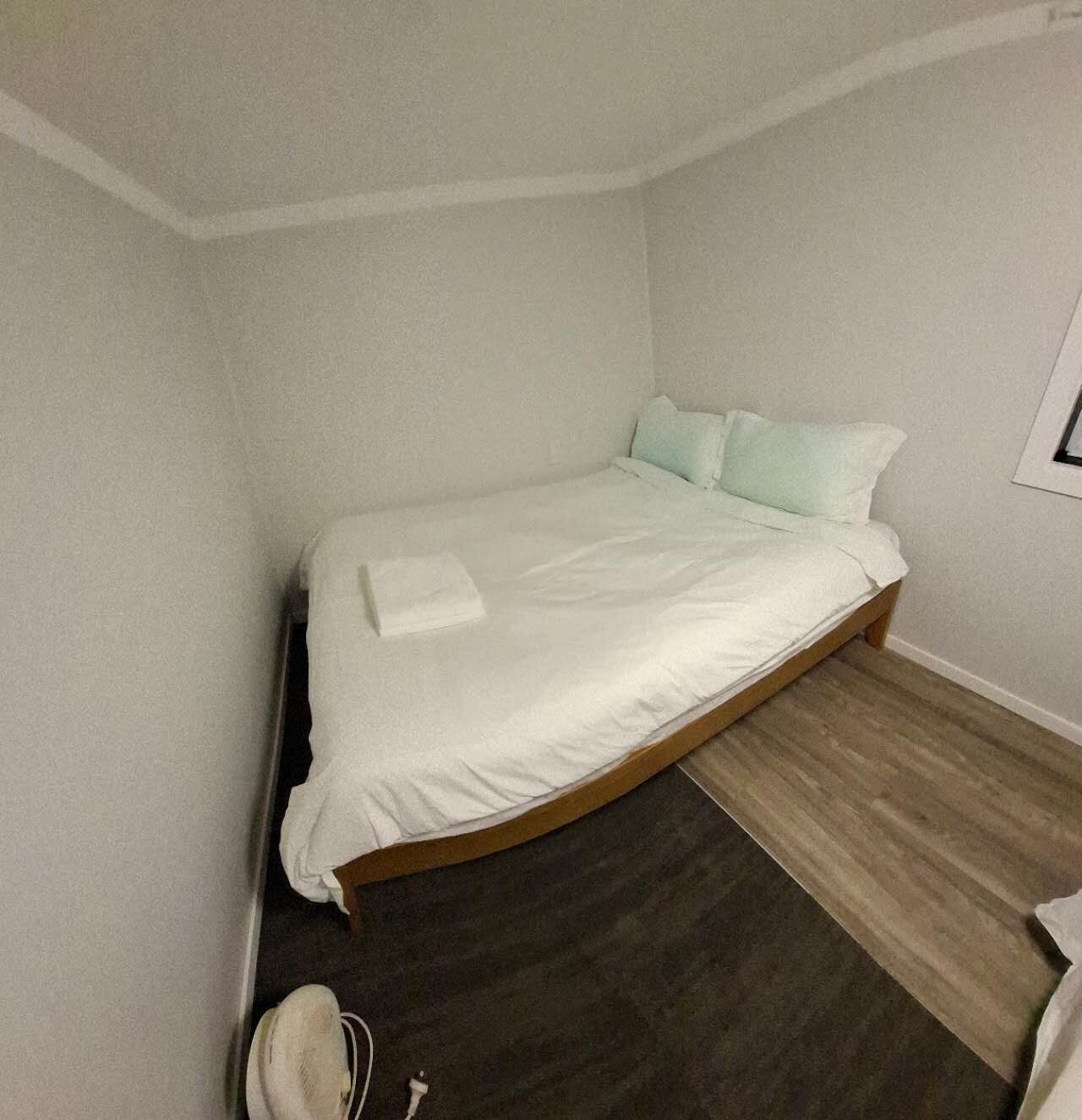 木屋, 2 間臥室