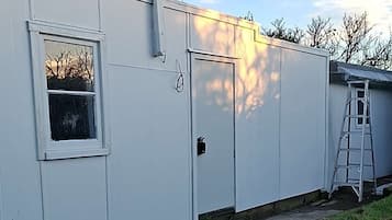 Alpehytte - 2 soveværelser | Udvendig detalje