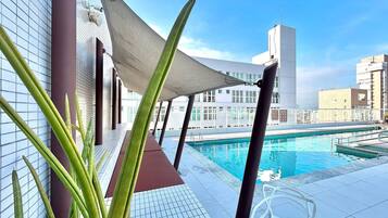 Apartamento | Piscina | 2 piscinas al aire libre
