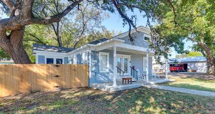 Walk to Downtown Shops & BBQ: Home w/ Fenced Yard!