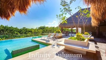 Kolam renang outdoor