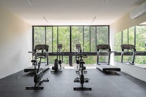 Fitness facility - PV Jungle Luxury Residences by Waves (Tulum)