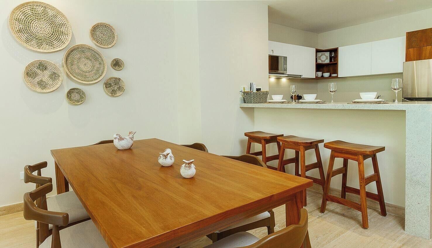 Apartment | Dining