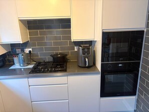 House, 3 Bedrooms, Accessible, Patio | Interior - Perfect Base for Leeds, York & Selby (Leeds)