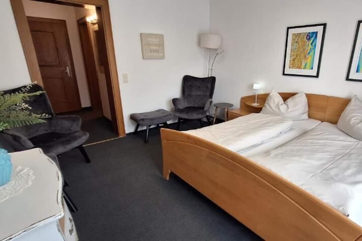 Habitación doble Confort, balcón, vista al jardín