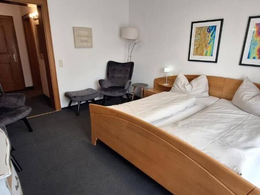 Comfort Double Room, Balcony, Garden View