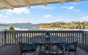 Outdoor dining - Premium-Floor Lake Dillon Condo...Pool & Hot Tub (Dillon)