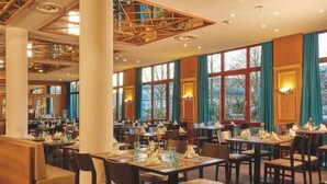 House | Tempat makan