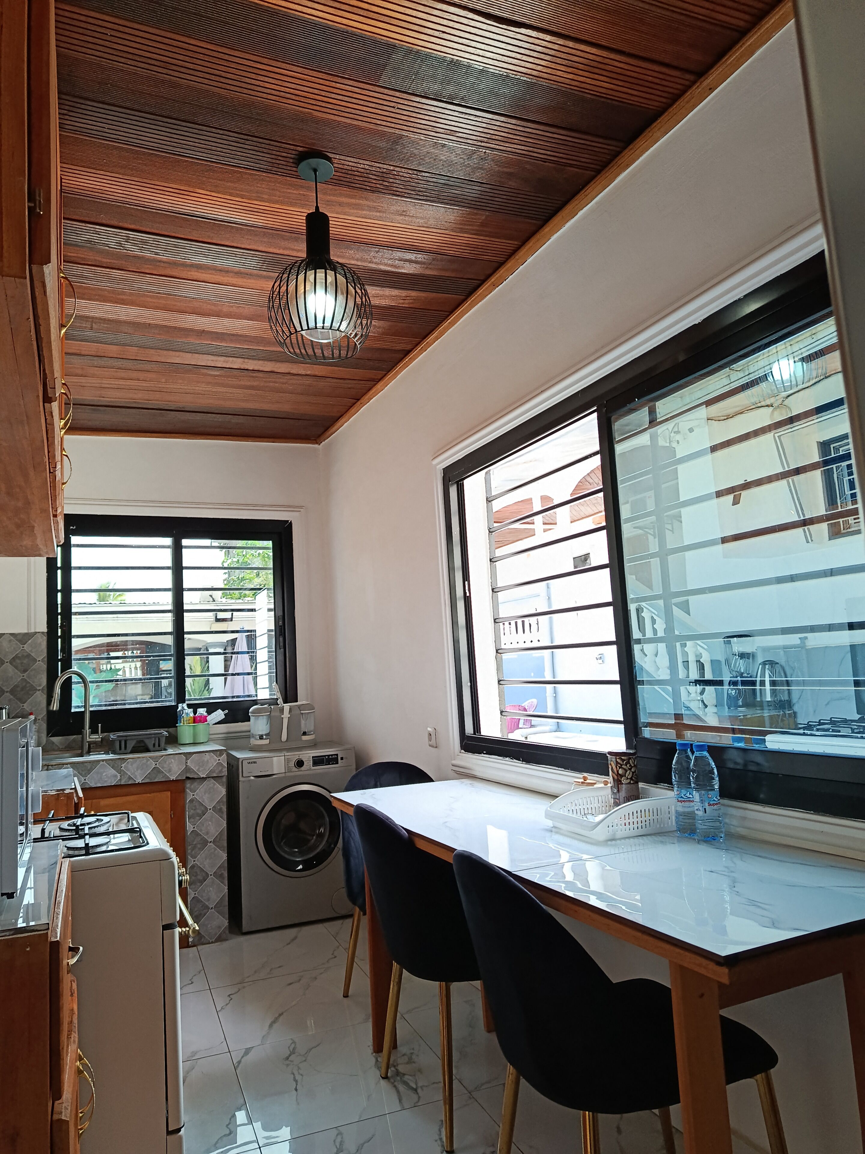 Apartamento superior | Cocina privada | Artículos de limpieza