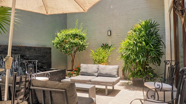 Terrace/patio - House of Harmony. In the heart of the Romantic Zone. Private splash pool. (Puerto Vallarta)