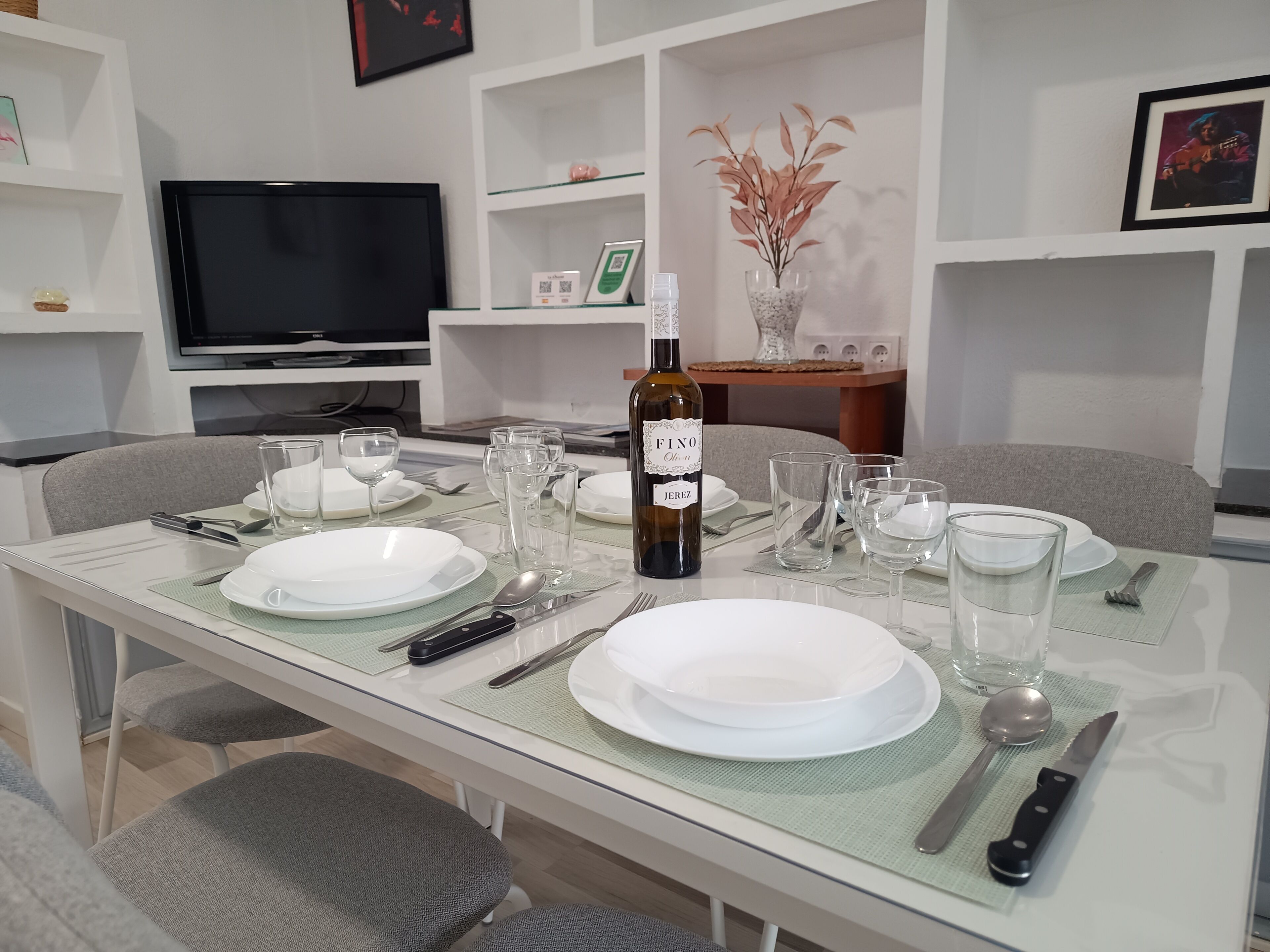 Duplex, Balcony, City View | Dining