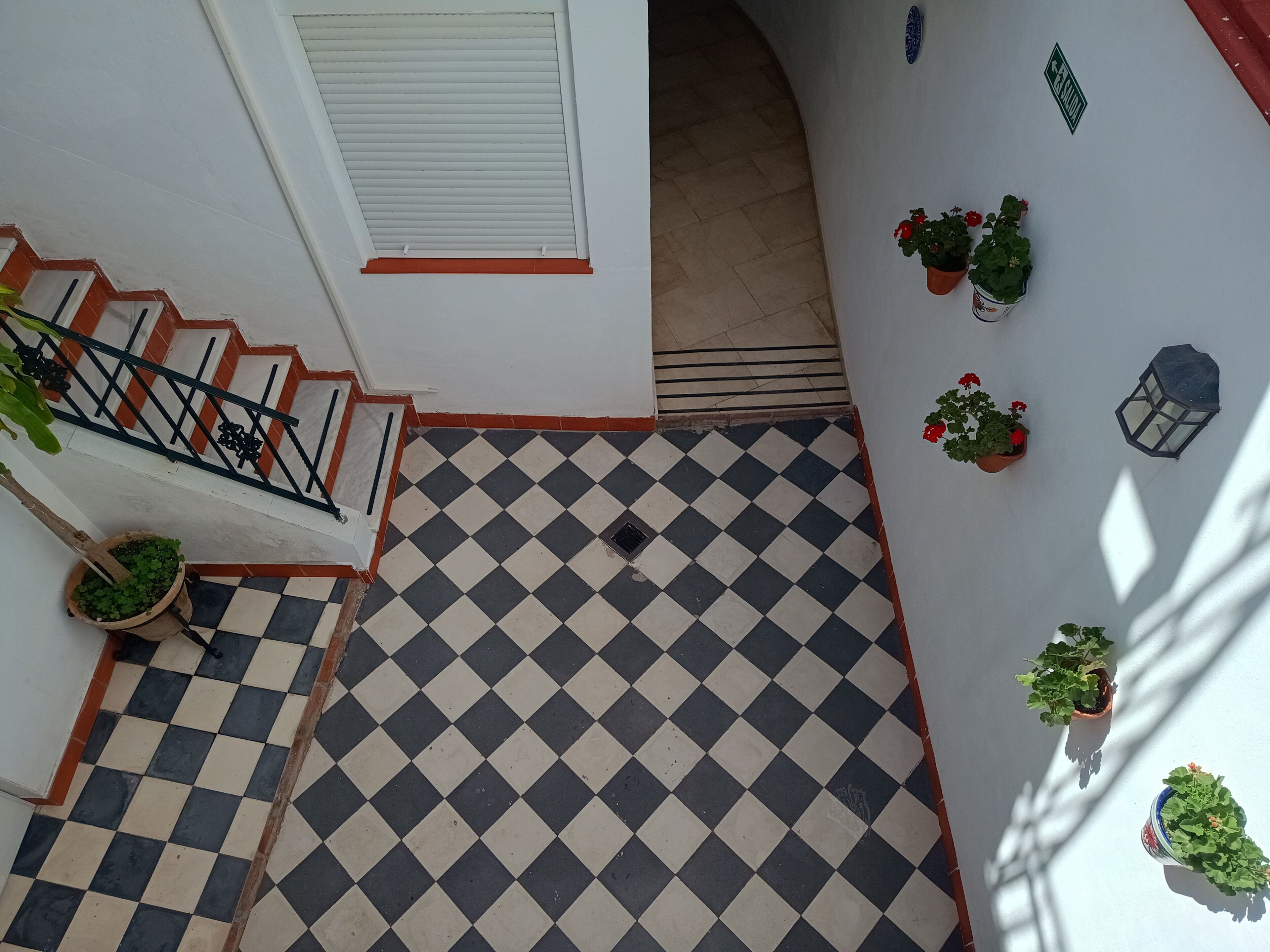 Standard Apartment, Patio, Courtyard View | Pemandangan halaman dalam