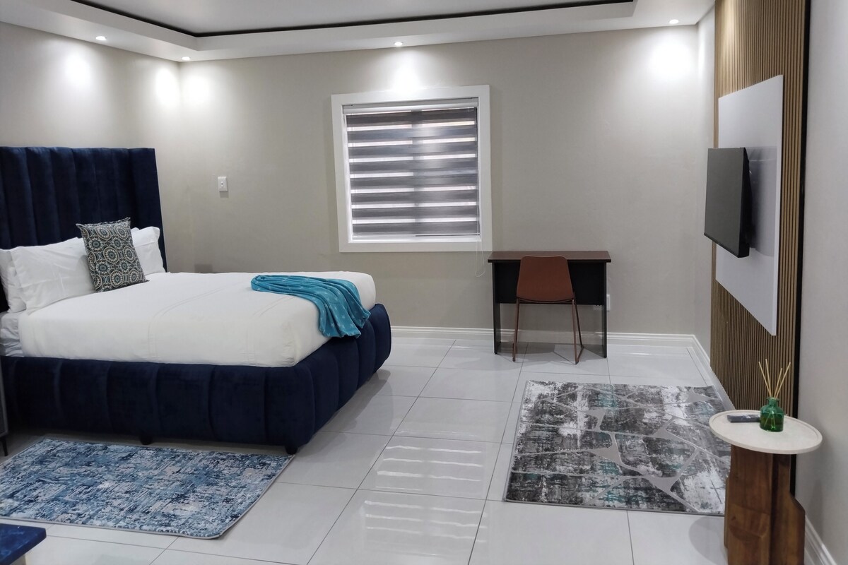 Kamar Double Deluks untuk 1 Orang, pemandangan kebun | Setrika/meja setrika dan Wi-Fi gratis