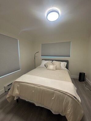 WiFi, bed sheets - Beautiful 2-bedroom condo in welcoming Anchorage neighborhood (Anchorage)