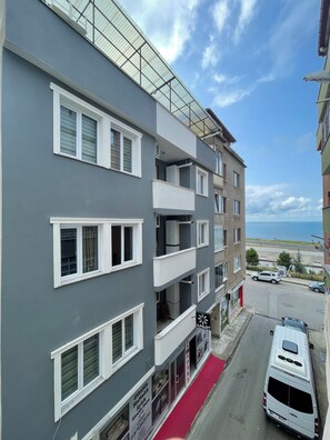 Exterior - HK GÜNÜ BİRLİK DAİRELER (Trabzon il merkezi)