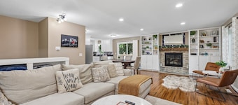 Sunnyside Stay - 5BR/Theater/Games. Near NSC & TPC