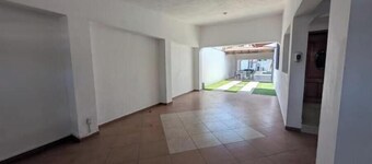 Casa Colima, heated pool, air conditioning, 5 minutes from downtown