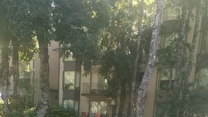 住宿地面