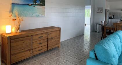 Comfy 4 Bedroom with country views