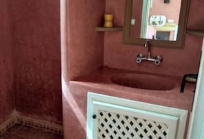 Bathroom - zakaria zerrad (Casablanca)