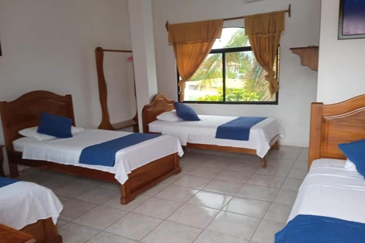 Quadruple Room, Balcony, Courtyard View