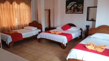 Triple Room, Balcony, Courtyard View